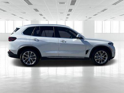 2025 BMW X5 PHEV xDrive50e