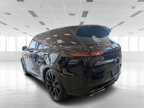 2023 Land Rover Range Rover Sport SE