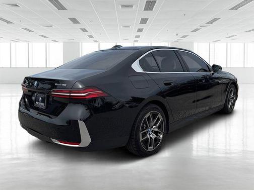 2024 BMW i5 eDrive40