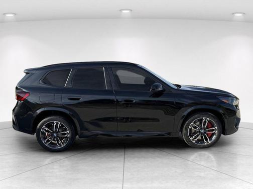 Black Sapphire Metallic 2026 BMW X1 xDrive28i