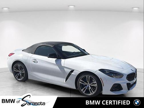 Alpine White 2026 BMW Z4 M40i
