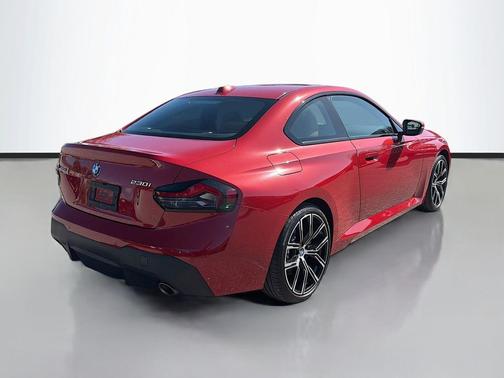 2023 BMW 230 i xDrive