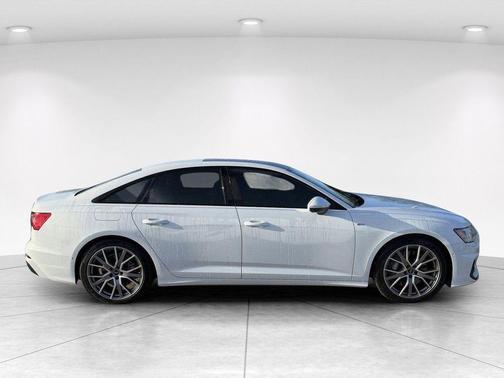 Glacier White Metallic 2022 Audi A6 55 Premium