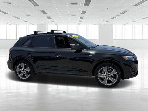 2025 Audi Q5 45 S line Premium