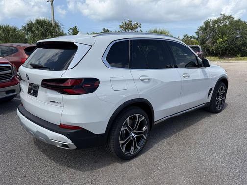 Alpine White 2026 BMW X5 xDrive40i