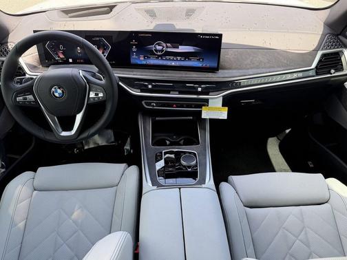 Alpine White 2026 BMW X5 xDrive40i
