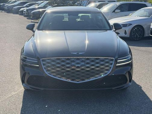 2025 Genesis G80 2.5T AWD