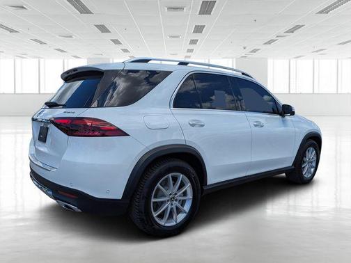 2025 Mercedes-Benz GLE 450 4MATIC