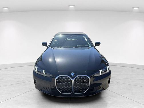 Black Sapphire Metallic 2026 BMW 430 i
