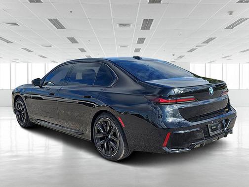 2024 BMW i7 xDrive60