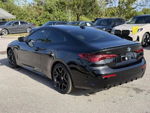 Black Sapphire Metallic 2026 BMW 430 i xDrive