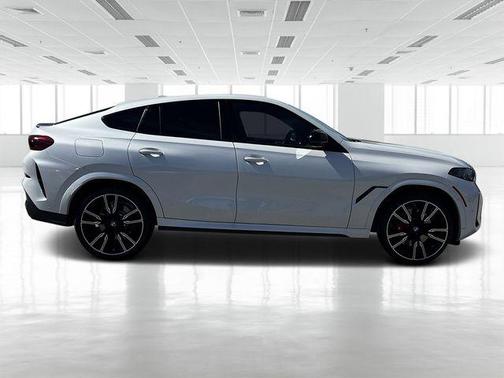 2026 BMW X6 M60i