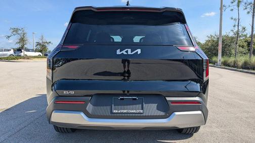 2026 Kia EV9 Wind