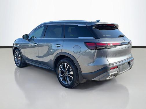 2022 INFINITI QX60 Luxe