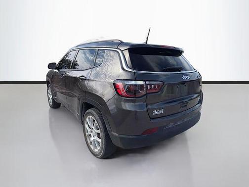 2023 Jeep Compass Latitude Lux