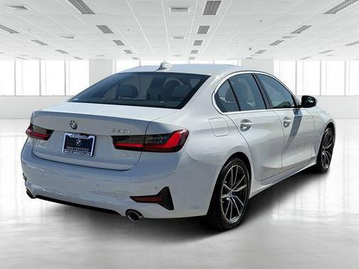 2022 BMW 330 330i