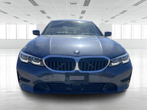 2019 BMW 330 xDrive