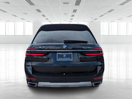 2024 BMW X7 xDrive40i