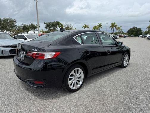 2016 Acura ILX Technology Plus Package