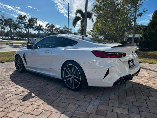 2020 BMW M8 