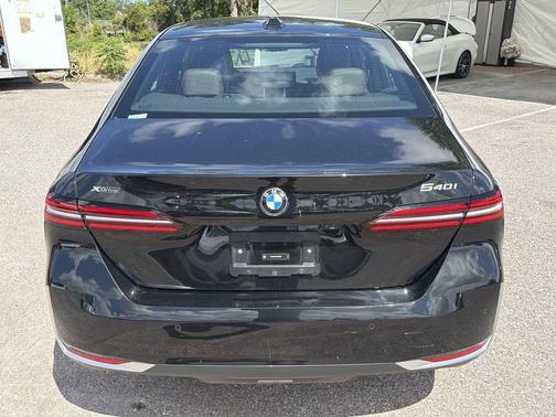 Black Sapphire Metallic 2024 BMW 540 xDrive