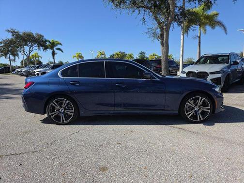 2024 BMW 330 330i