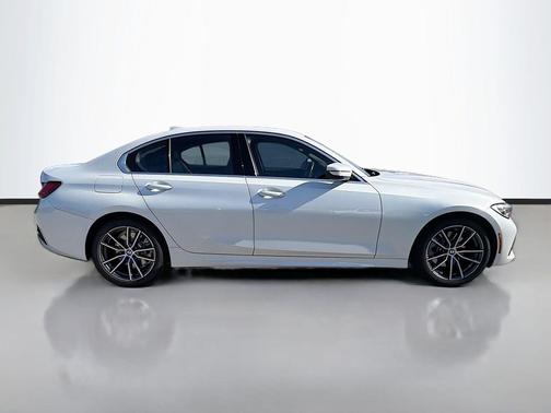 2019 BMW 330 330i