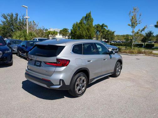 2025 BMW X1 xDrive28i