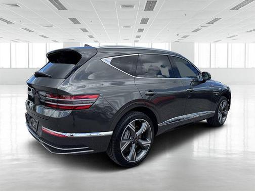 2025 Genesis GV80 2.5T