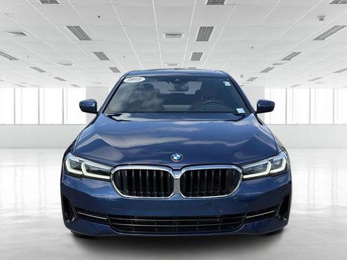 2022 BMW 530 i xDrive