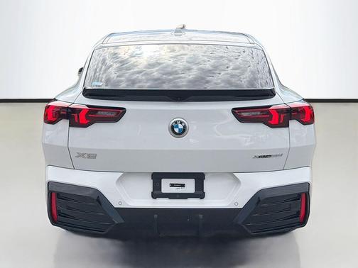 2025 BMW X2 xDrive28i