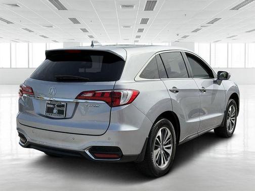 2017 Acura RDX Advance Package