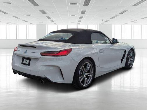 2025 BMW Z4 sDrive30i
