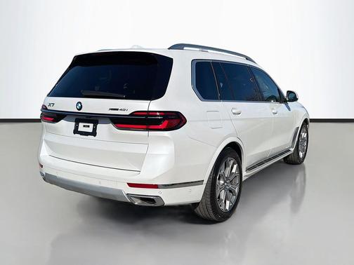 2026 BMW X7 xDrive40i