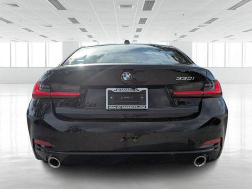 2025 BMW 330 i