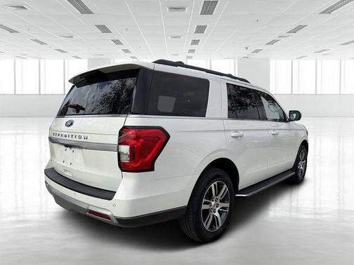 2022 Ford Expedition XLT