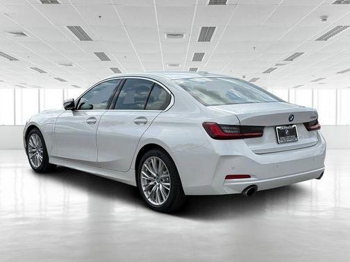 2024 BMW 330e Base