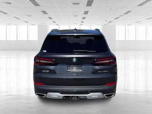 2023 BMW X5 PHEV xDrive45e