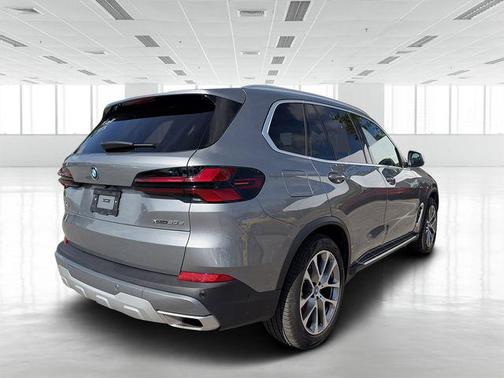 2025 BMW X5 PHEV xDrive50e