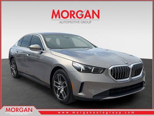 Oxide Grey Metallic 2026 BMW 530 530i