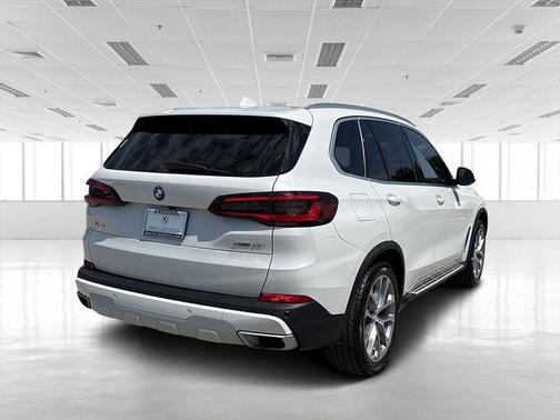 2023 BMW X5 sDrive40i