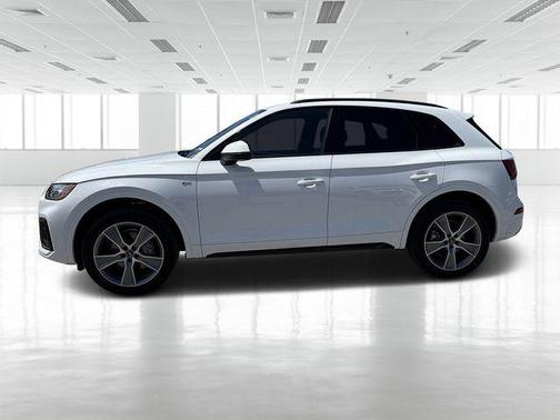 2025 Audi Q5 45 S line Premium
