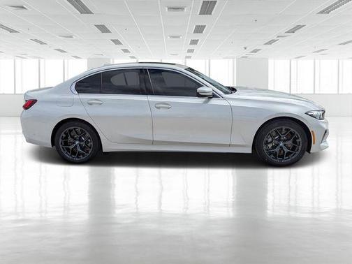 2025 BMW 330 i