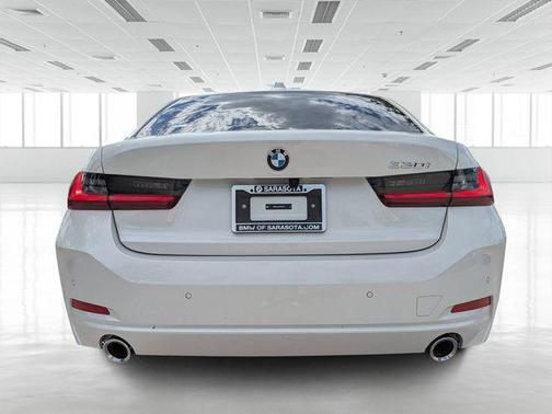 2025 BMW 330 i