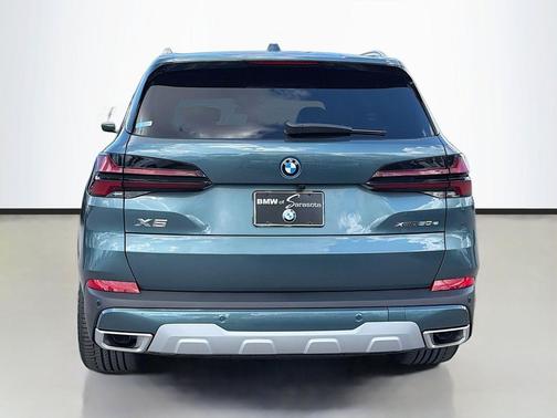 Blue Ridge Mountain Metallic 2026 BMW X5 PHEV xDrive50e