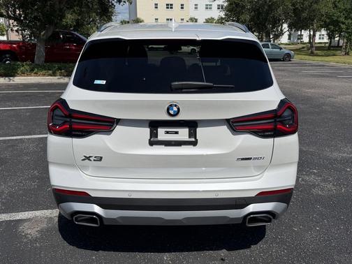 Mineral White Metallic 2024 BMW X3 sDrive30i