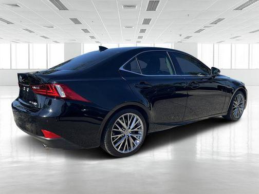 2016 Lexus IS 300 Base