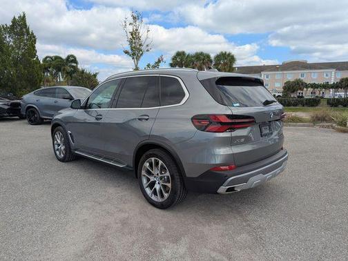 2025 BMW X5 xDrive40i