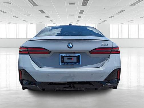 2026 BMW 530 i
