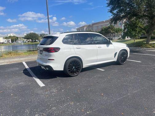 2025 BMW X5 sDrive40i